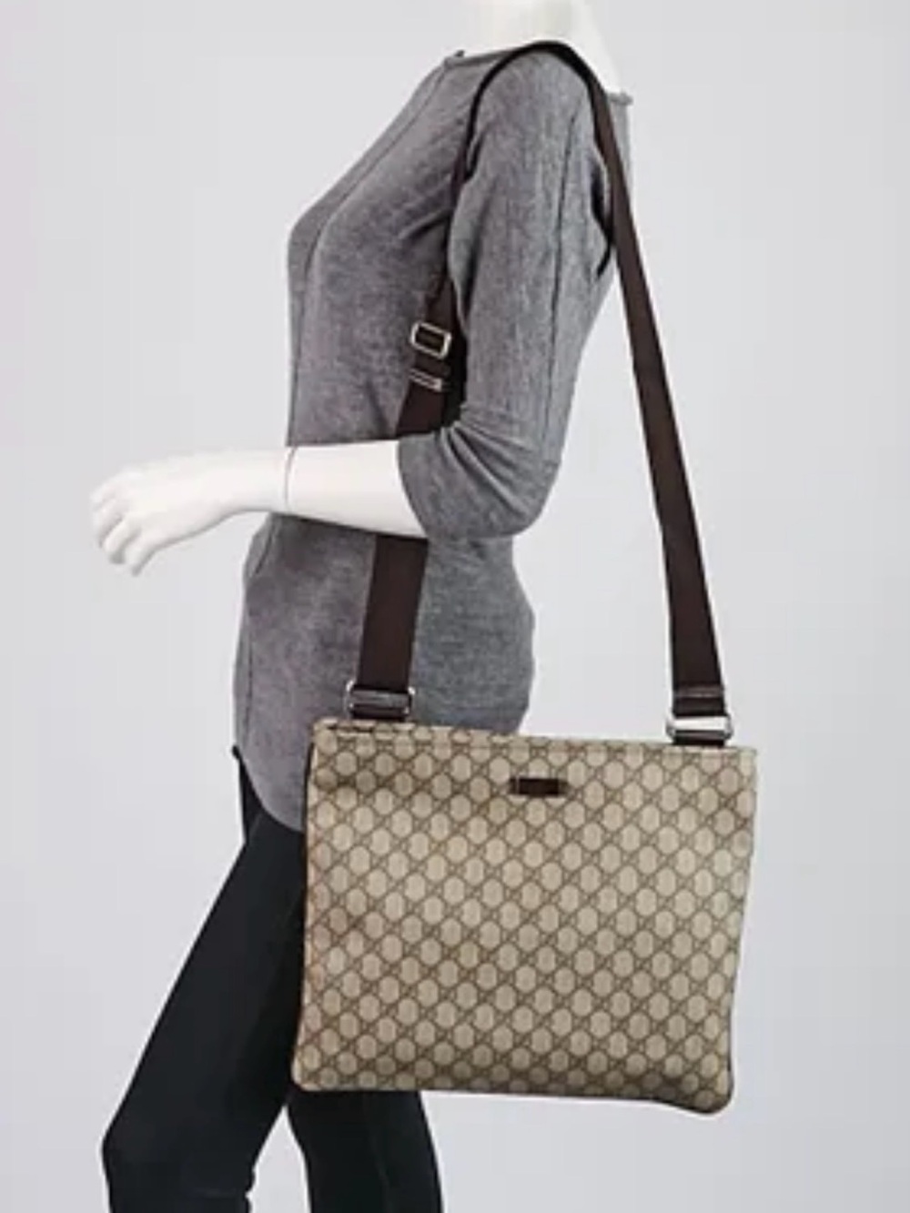 Gucci GG Canvas Monogram Crossbody Bag- BEAUTIFUL CONDITION
